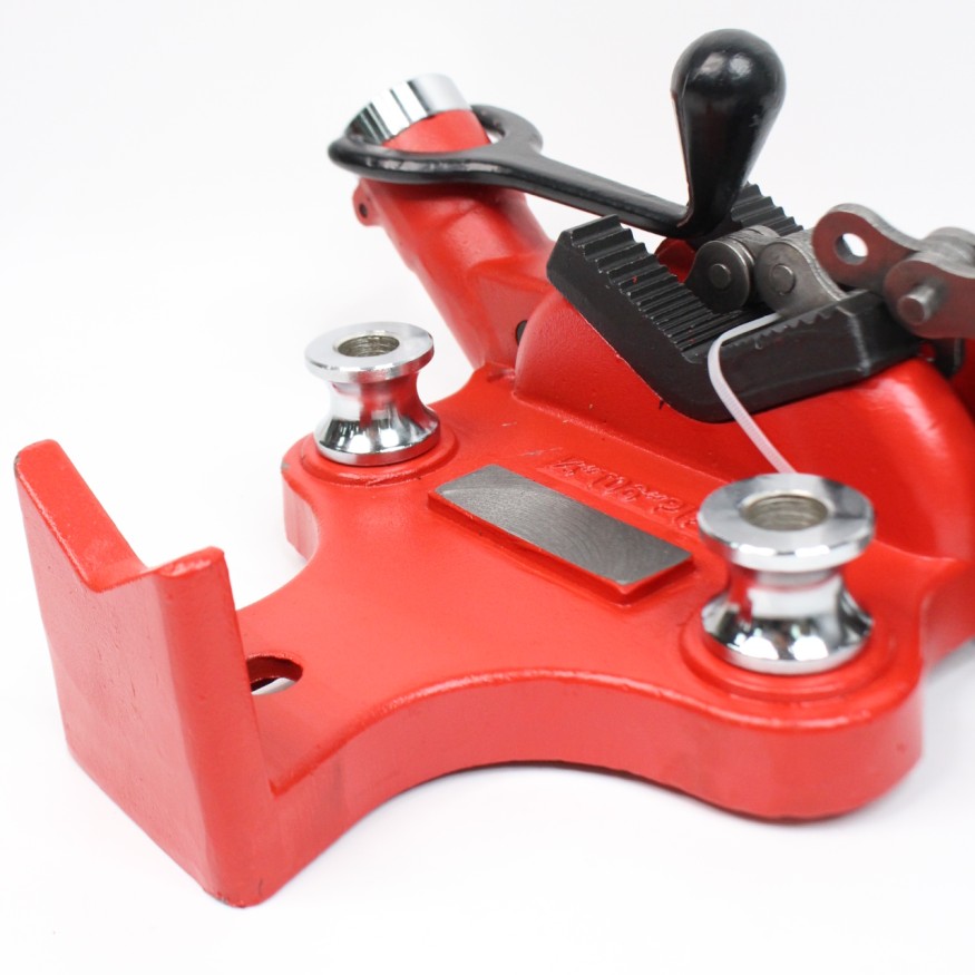 Тиски для труб цепные верстачные до 6 дюймов