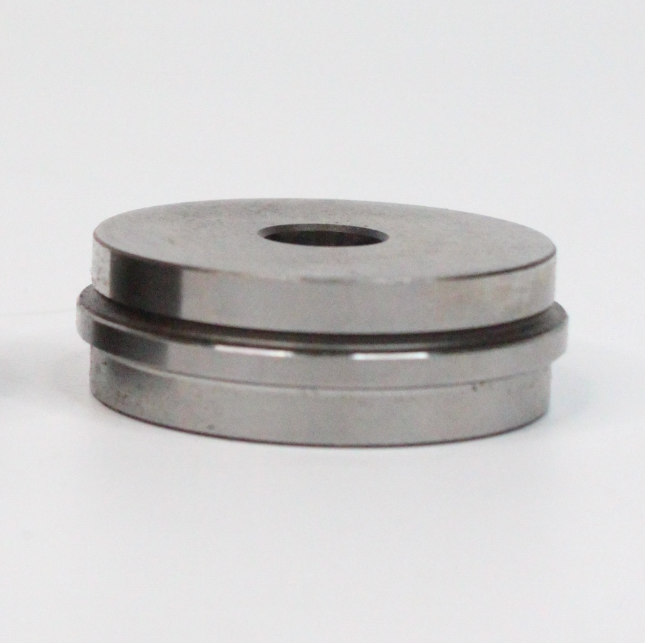 #6 Ролик прижимной верхний D370