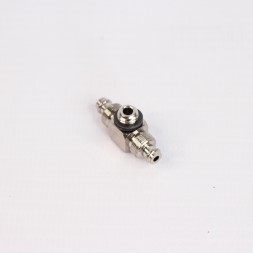 Штуцер для воды D370