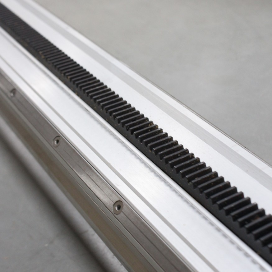 Рельс шина для стенорезного станка 2400мм