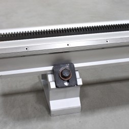 Рельс шина для стенорезного станка 2400мм