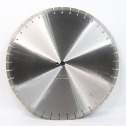 Диск алмазный по бетону 600мм х 25,4мм DT