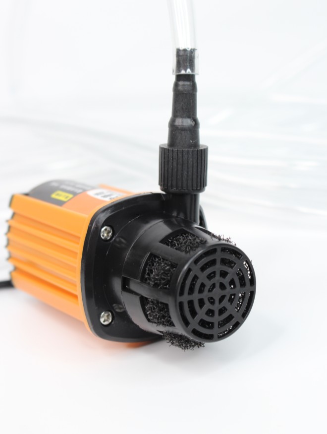 Водяной насос для алмазного бурения бесщеточный